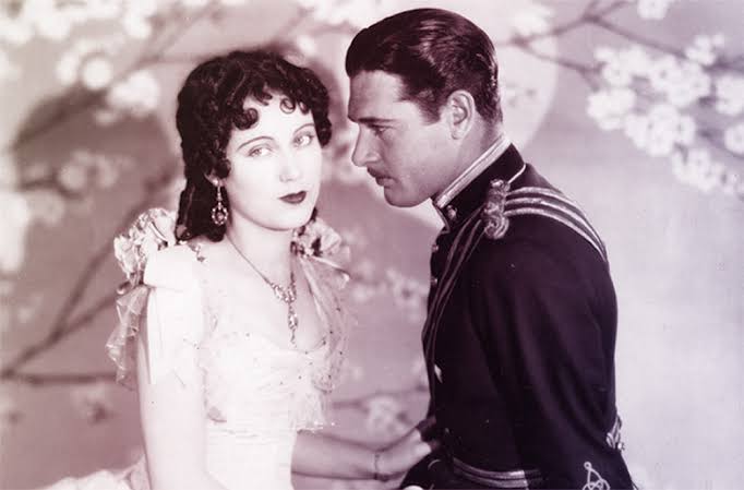 Fun Size Review: The Four Feathers (1929) – Movies Silently