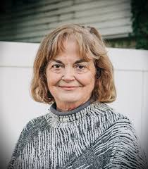 Kelly Jo Zehr, 66, of Pontiac, passed away Monday, October 28, 2024, at her  home in Pontiac. Her service will be Thursday, October 31, 2024, at 11:00  a.m. at St. Mary's Catholic