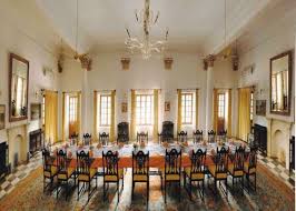 Pataudi Palace Home Of Begum Kareena Kapoor Khan Bollywood Actors Bollywood Khan