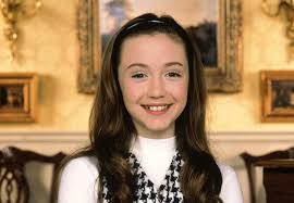 Así luce ahora la niña que hizo a Grace Sheffield en 'La niñera'