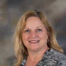 Lynn Denlinger's Instagram, Twitter & Facebook