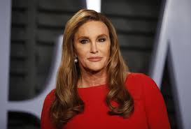 Caitlyn jenner returned from a romantic trip to cabo san lucas, mexico with a new girlfriend, sophia hutchins, whom radaronline.com can confirm is also a trans woman. Caitlyn Jenner Bio Kids Wives Current Girlfriend Net Worth Age Kami Com Ph