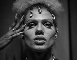 Vogue Dance 프로젝트 :: Photos, videos, logos, illustrations and branding ::  Behance