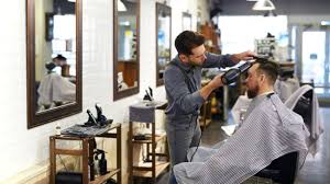 Cek di sini untuk gaya rambut pria korea, selebriti, dan nah, model rambut tipis seperti dia itu bernama burr cut. 3 Gaya Rambut Pria Yang Ngetren Di Tahun 2019 Faktualnews Co
