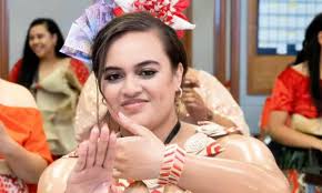 Ko 'ene manako 'i he lesoni Saienisi na'a ne fakalotoa ia ke hoko atu 'ene  ako 'i muli.