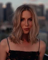 Rose Baez's Instagram, Twitter & Facebook