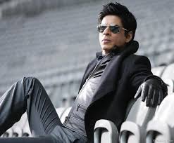 Is the SRK Don considered a villain or an anti-hero? I feel like he's a  villain with some glimpses of good ideas but still a bad person :  r/IndianCinema