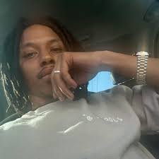 Dean Brewer's Instagram, Twitter & Facebook