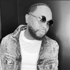 LaShawn Gardner and Devin Bowser's Wedding Website