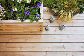Le prix d'une terrasse en bois peut donc fortement varier en fonction des lames, qui représentent le plus gros budget. Terrasse En Bois En Douglas Francais Nature Bois Concept