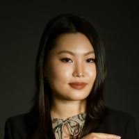 4 "Ilona Pak" profiles