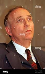 Alan Boger's Instagram, Twitter & Facebook