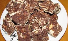Marie biscuit cake is an incredibly easy cake that just need a few ingredients from your pantry. Marie Biscuits Fudge Recipe South African Magazine Sa Promo