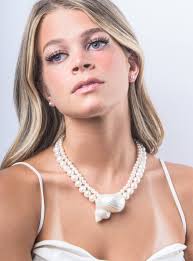 Buy Now Turban Shell Pearl Necklace