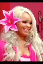 Trisha Block's Instagram, Twitter & Facebook