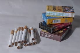 Rokok gudang garam surya pro merah 16 surabaya murah 1 slop. Gudang Garam Bungkus Rokok