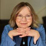 Janet Wisner's Instagram, Twitter & Facebook