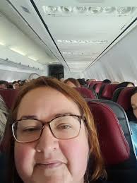 What are safe areas to snorkel and explore