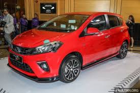 Perodua myvi facelift baru membawa banyak perubahan kepada rupa reka bentuk exterior, seperti perubahan dalam reka bentuk bumper belakang depan, serta penambahan spoiler, bahagian atasnya dilengkapi dengan lampu brek. Perodua Myvi 2017 Full Spec Resepi Book B
