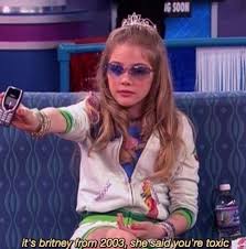 Hallie Moon (halliemoon31)