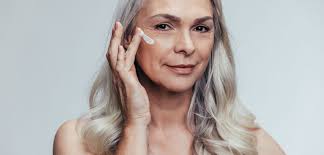 WHAT YOU NEED TO KNOW ABOUT ANTI-AGEING BEAUTY