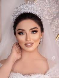 Danielle Strand (daniellestrand)