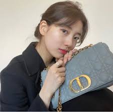 Inside, sally rooney's book normal people, . Dior Blackpink Jisoo And Bae Suzy Celebrities Are Also Crazy About It Pay Attention To The Latest Icon Bag Japan News