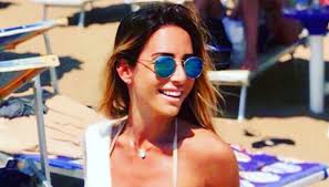 Ask anything you want to learn about giorgia monaco by getting answers on askfm. Il Bikini Castigato Di Giorgia Rossi Splendida Dilei