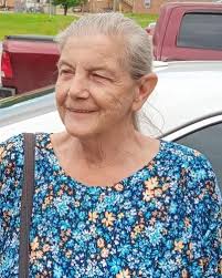 Nancy Shope's Instagram, Twitter & Facebook