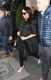 Meghan markle's baby shower was a star studded affair earlier this week and up until now we've had to make do with pictures of celebrity arrivals outside new york's luxurious mark hotel. Meghan Markle Baby Shower Inside Five Star Hotel With 57k Penthouse Mirror Online