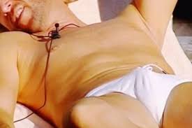 Eng und knapp: Die Top-5 der Wendler-Badehosen