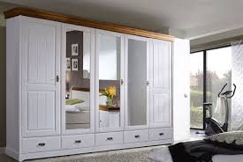 Landhaus Kleiderschrank Https Ift Tt 38g98bi In 2020 Kleiderschrank Landhaus Wohnung Design Wohn Design