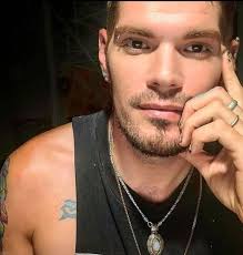 Thank you for the add to the group I was 3 years clean and sober jus 2  weeks before my 4 years I made that life changing mistake now Im