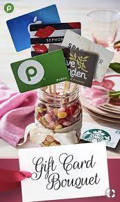 Gift Cards Can Be The Perfect Gift And A Way To Give Cash And Still Show That You Pay Attention To What She Loves S Gift Card Bouquet Gifts Creative Diy