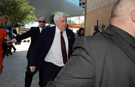 Clive palmer news, gossip, photos of clive palmer, biography, clive palmer girlfriend list 2016. Everything You Need To Know About Why Clive Palmer Is In Court This Week