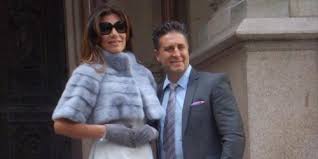 Florencia trinidad (born 2 march 1975), better known by her stage name flor de la v, is an argentine actress, television personality, comedian and vedette.as producer gerardo sofovich's protégée, who discovered her in a 1998 revue in buenos aires, de la v gained media exposure and got small television roles. Florencia De La Vega And Pablo Goycochea Dating Gossip News Photos