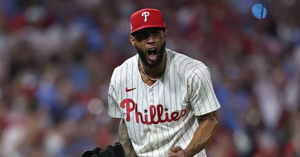 2.00 ERA Cristopher Sanchez 2.03 ERA Zack Wheeler 2 of the top 4 ERAs in  baseball 🔥🔥 The last time the Phillies had two starters (min. 10 starts)  with an ERA of