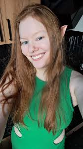 I'm a real red-haired leprechaun, ahah! [F31] : r/selfie