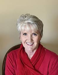 Jenny Houk's Instagram, Twitter & Facebook