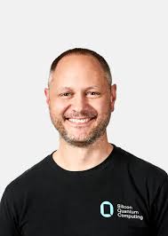 Silicon Quantum Computing