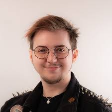 Caleb Potter's Instagram, Twitter & Facebook