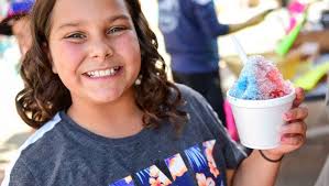 16 Photos: Valley Junction Farmers Market