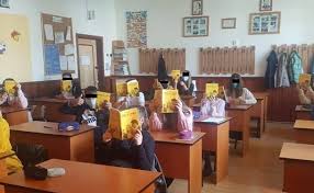 Maybe you would like to learn more about one of these? Ministerul Educatiei Presat Sa Accepte Ca Materie Obligatorie Educatia Juridica