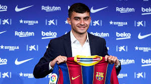 Pedro gonzález lópez (born 25 november 2002), commonly known as pedri, is a spanish professional footballer who plays as a central midfielder for barcelona and the spain national team. Fc Bayern Weiter An Barca Youngster Pedri Interessiert Gladbach Aus Dem Rennen