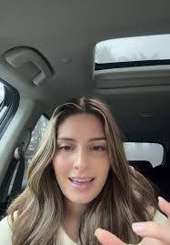 Sabrina Gentry's Instagram, Twitter & Facebook