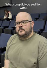 I wonder who it was 🤷🏽‍♀️ POTUS is back tonight! Only one more week...