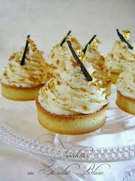 J En Reprendrai Bien Un Bout Tartelettes Praline Chocolat Blanc Mini Tarte Gateaux Et Desserts Patisserie