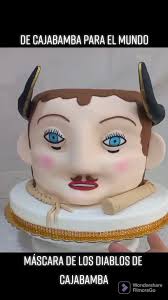 Torta que representa la Máscara de los Diablos de Cajabamba #diablosde...
