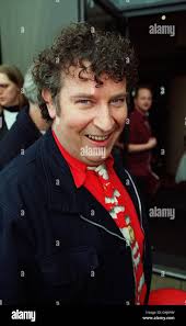 Actor Paul Bradley who played Nigel Bates in Eastenders arriving to take  part in the Comic Relief Red Nose Run in London to help raise money for the  charity Stock Photo -