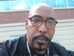 Larry Deleon's Instagram, Twitter & Facebook